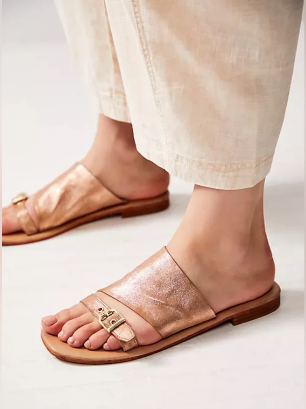 Free People Mila Minimal Rose Gold Leather Flat Sandals Slip-On - Size 8.5 NWT